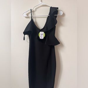 Black dress from Windsor! Size small, brand new with the tags on it!